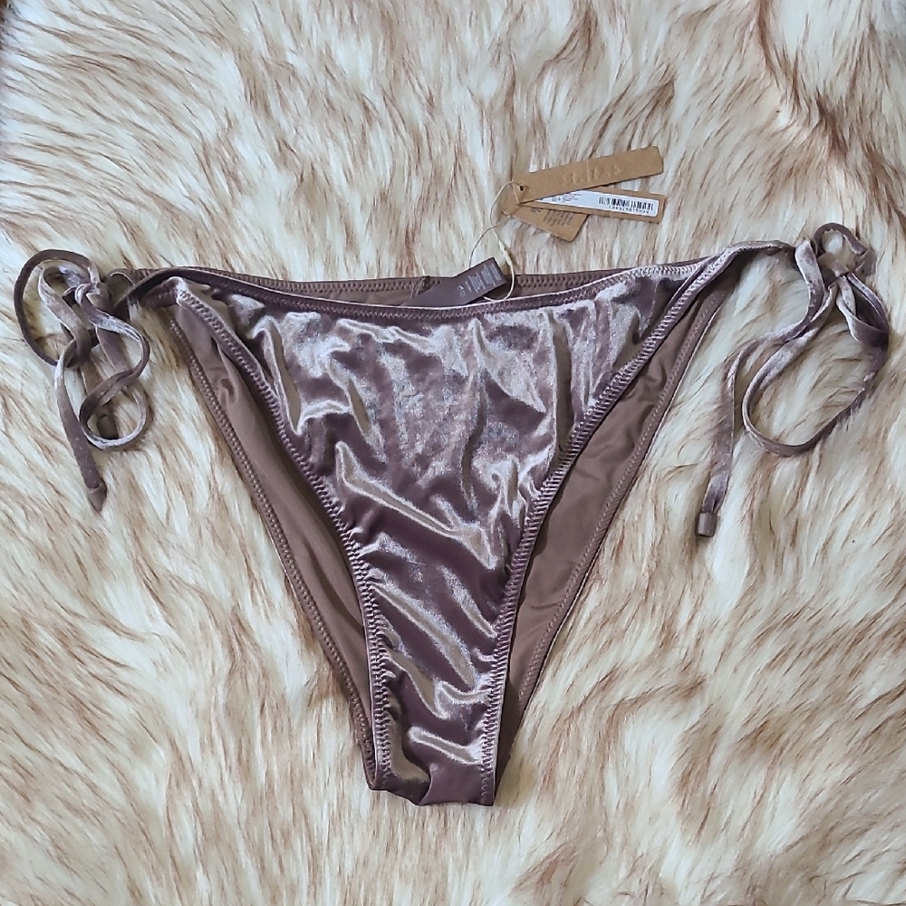NWT SKIMS Textured Bikini Story Tie Bottom Size 3X Umber